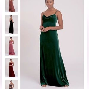 JENNI YOO SAMMI  GOWN